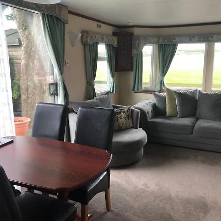 The Fox Inn, Roxby, Static Caravan 외부 사진