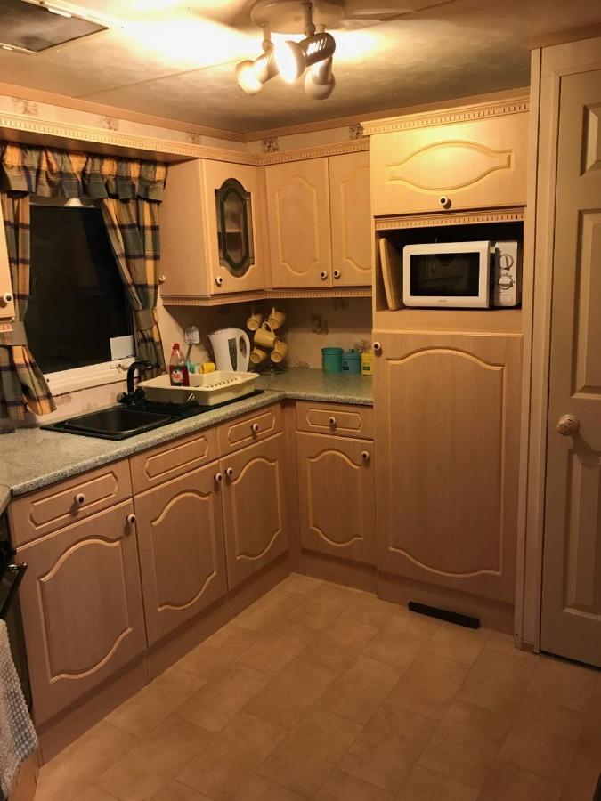 The Fox Inn, Roxby, Static Caravan 외부 사진