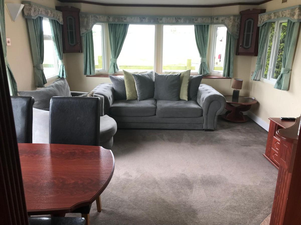 The Fox Inn, Roxby, Static Caravan 외부 사진